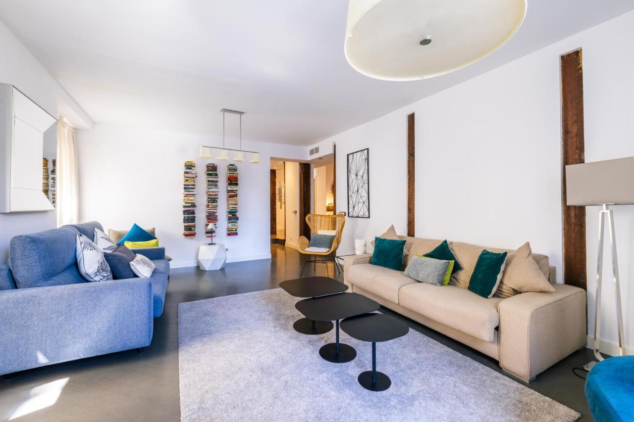 Amazing Flat 5 Balconies In Chueca - Gran Via Appartement Madrid Buitenkant foto