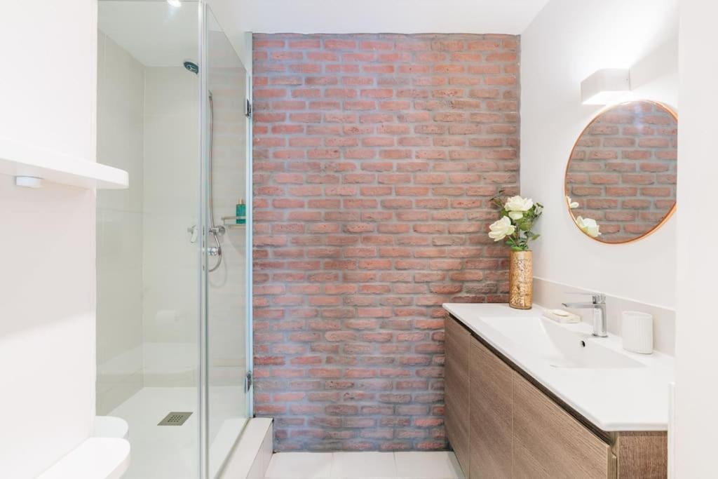 Amazing Flat 5 Balconies In Chueca - Gran Via Appartement Madrid Buitenkant foto