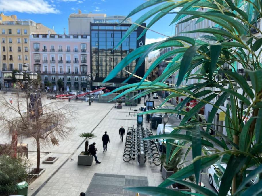 Amazing Flat 5 Balconies In Chueca - Gran Via Appartement Madrid Buitenkant foto