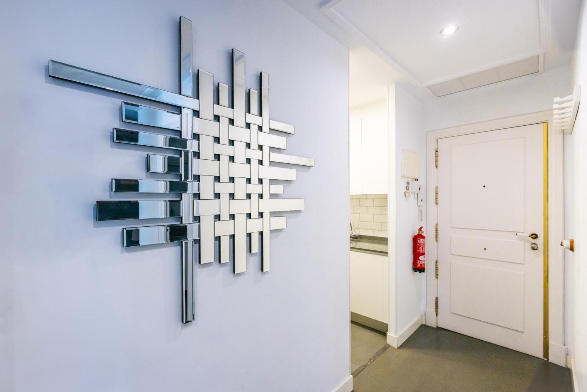 Amazing Flat 5 Balconies In Chueca - Gran Via Appartement Madrid Kamer foto